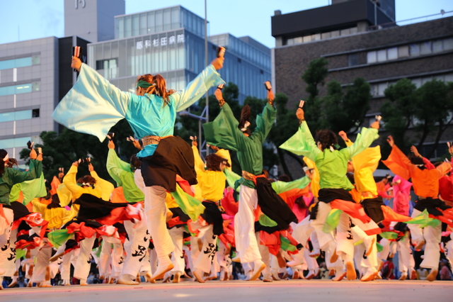 踊り子が伝授！夏の風物詩“よさこい”を楽しむ秘訣
