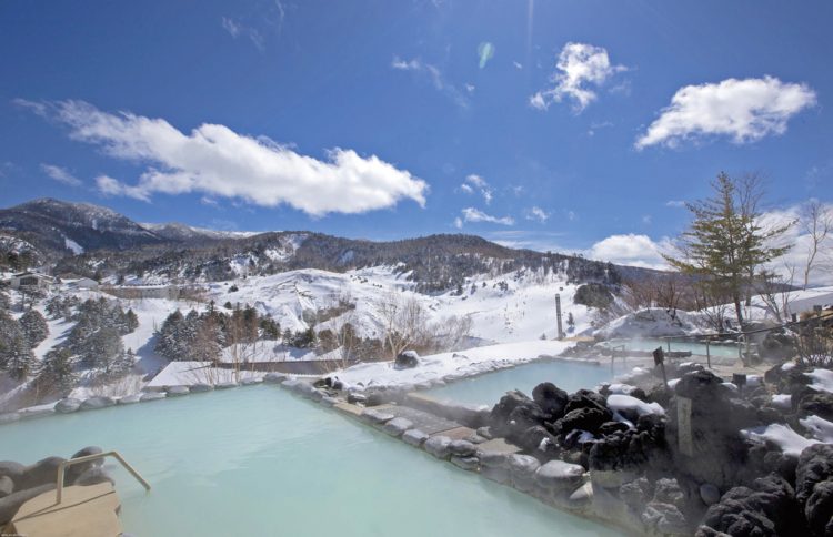 群馬県の湯船から絶景が堪能できる宿2選 ゆこたび