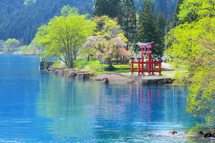 一人旅で訪れたい秋田県のパワースポット ゆこたび