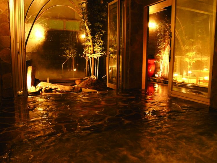 【大阪府】和洋室と質の良い温泉でゆったり過ごす宿