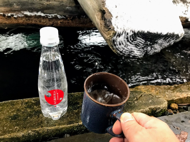 【連載】ご当地グルメ、忘れえぬ味「第2回 福島・金山町の天然炭酸の水」
