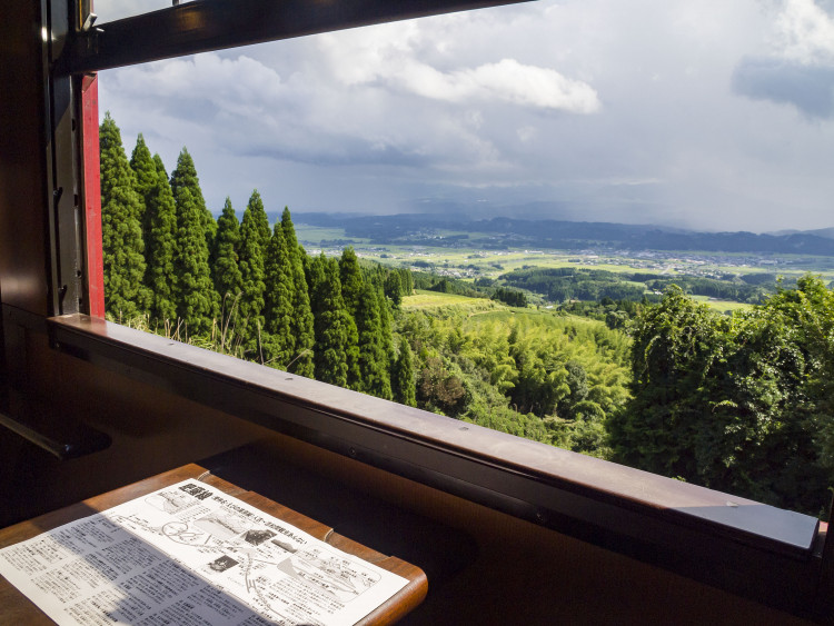 肥薩線矢岳、真幸間の絶景