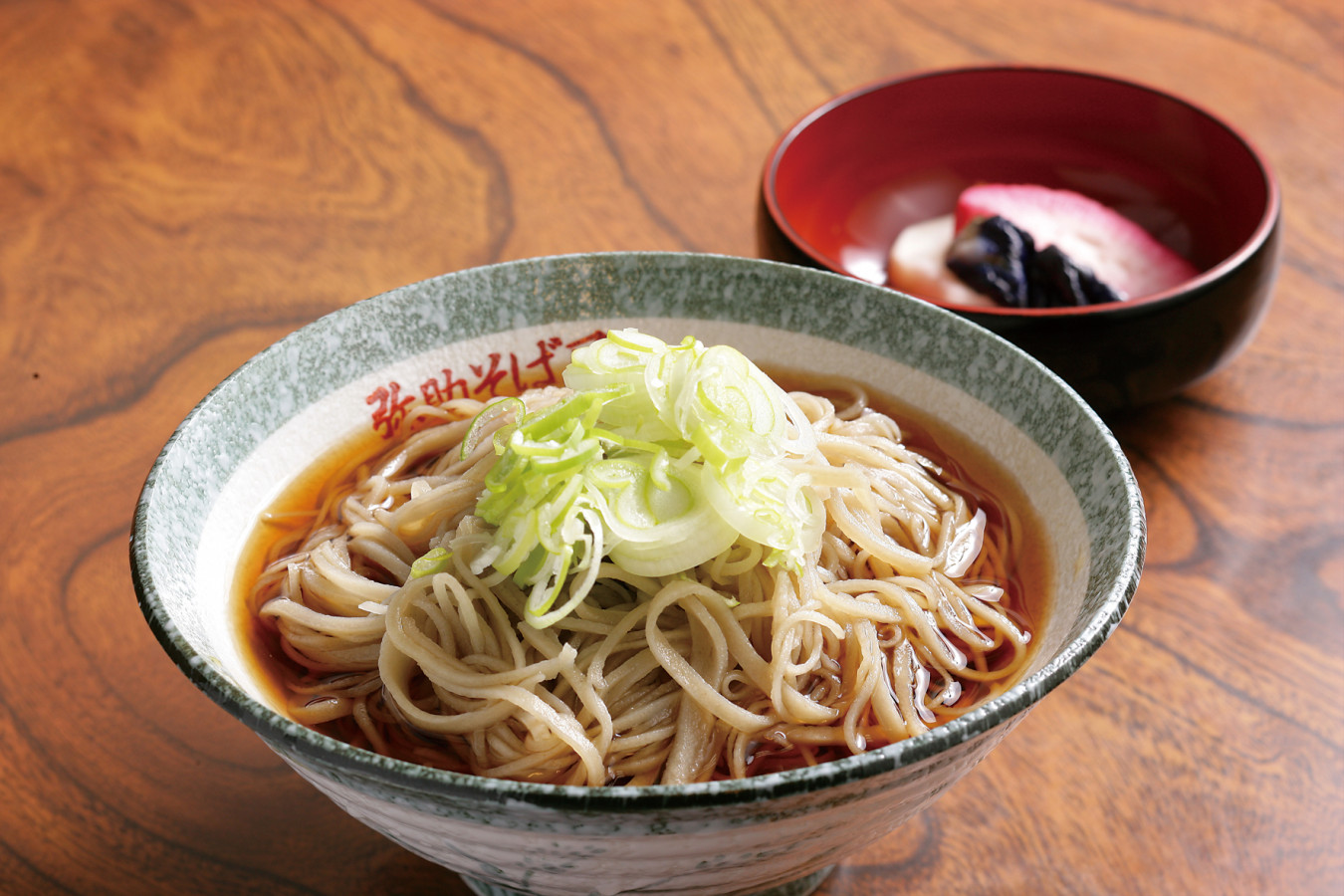 【ご当地ライター】蕎麦人気で注目！秋田県 羽後町の名物「冷やがけ」手打ち麺 と １２００年続く秘湯　