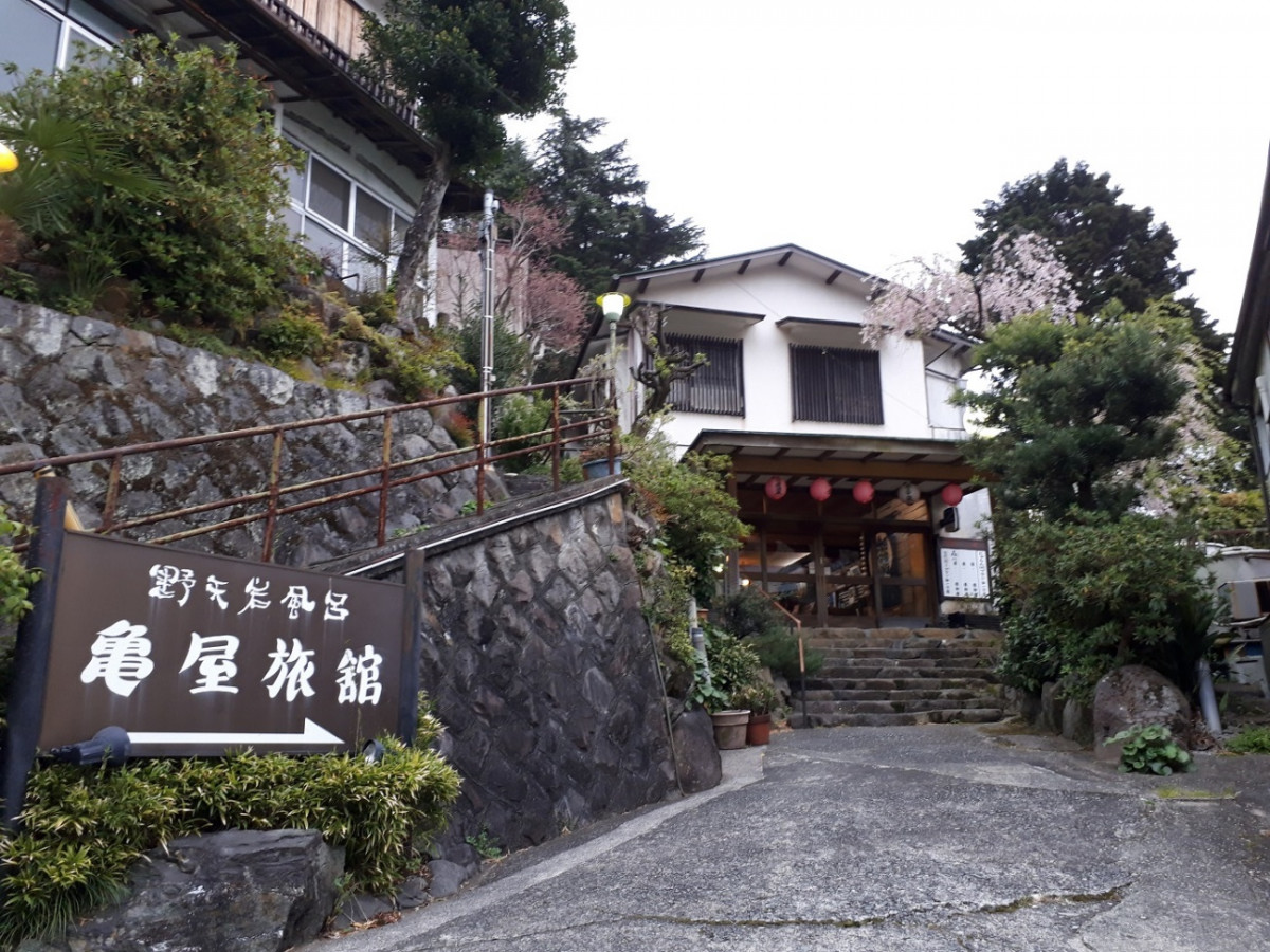 連載 湯巡画報yukotabi分室 第5回 湯河原温泉 亀屋旅館 神奈川県 ゆこたび