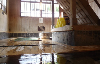 【連載】湯巡画報YUKOTABI分室 「第6回 沢渡温泉 まるほん旅館（群馬県）」