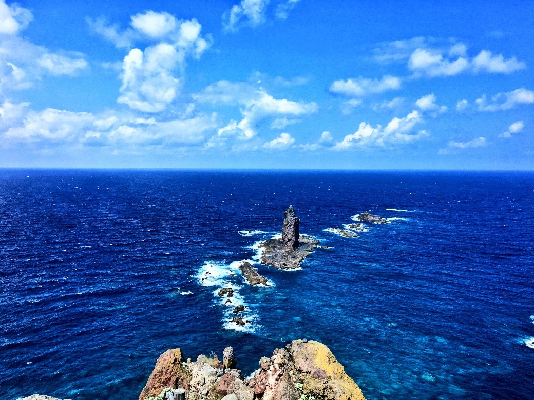 連載 日本の 先っちょ へ 絶景灯台 岬めぐり 第7回 北海道の先端でレジェンドに出会う 北海道積丹町 ゆこたび