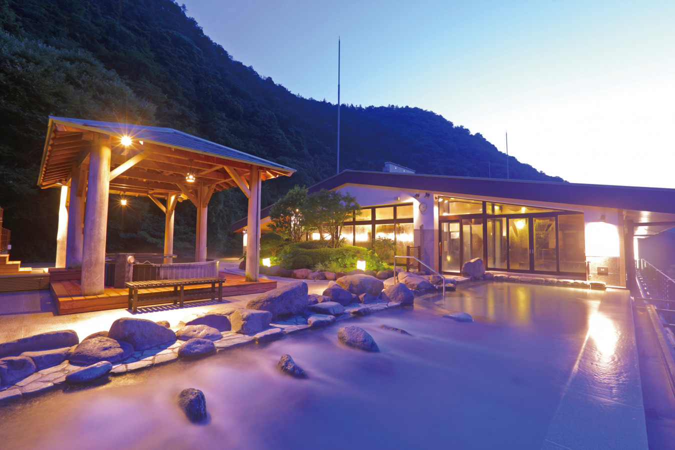 【夜までOK】日帰りでとことん温泉を楽しむ！箱根の宿3選