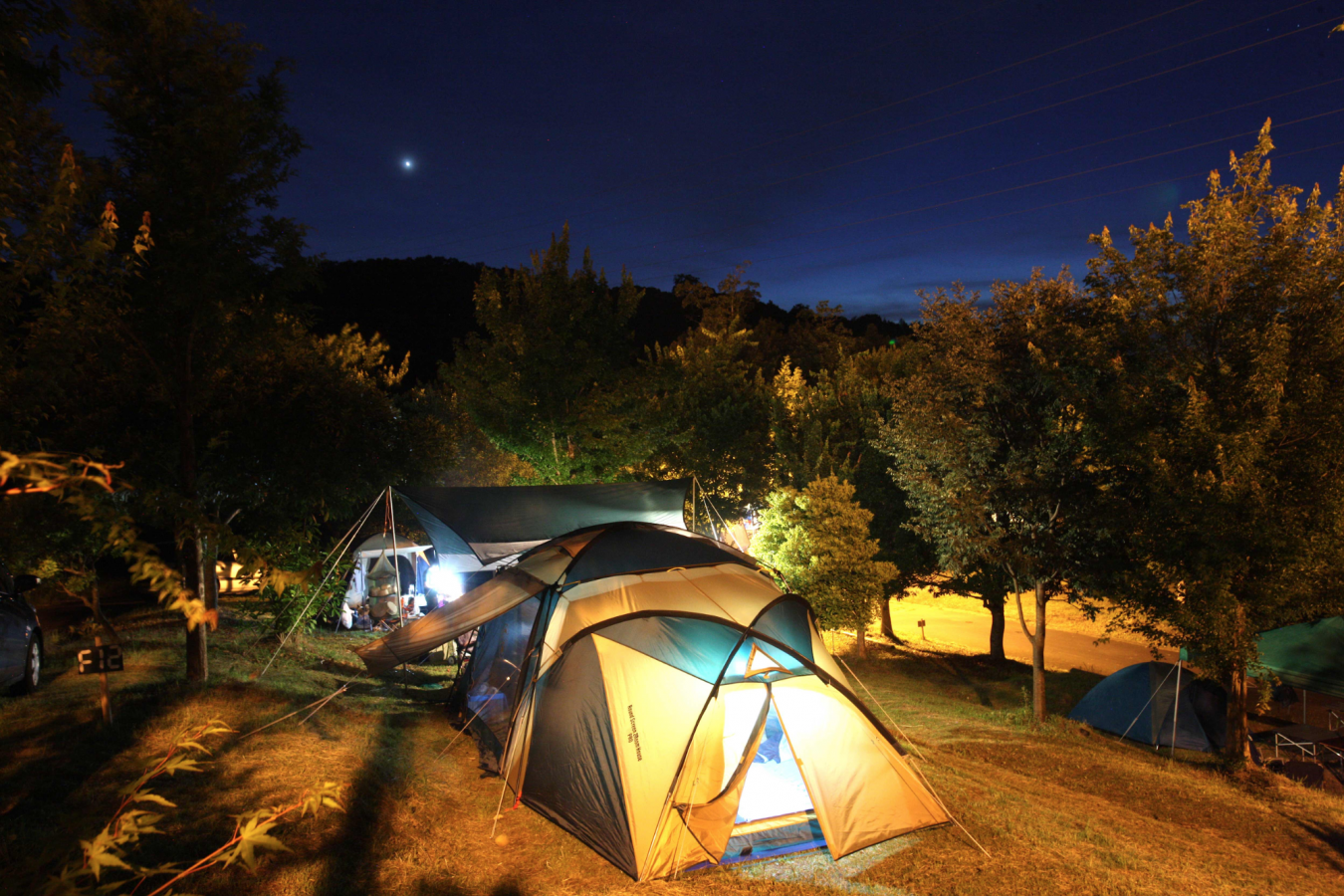 キャンプに宿泊にbbqも 松江市宍道ふるさと森林公園 ゆこたび