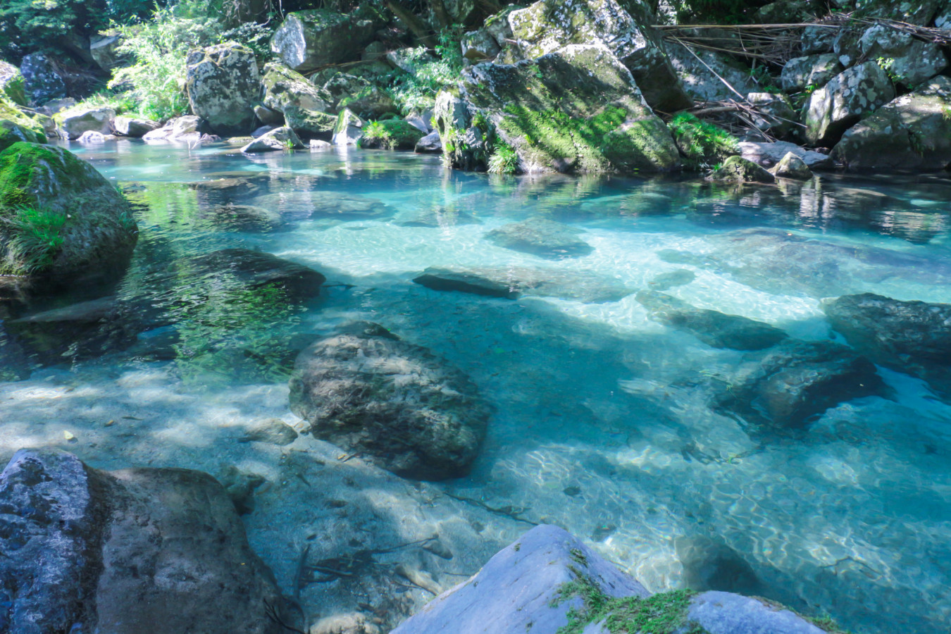 フォトジェニックな絶景 鹿児島県 雄川の滝 ゆこたび