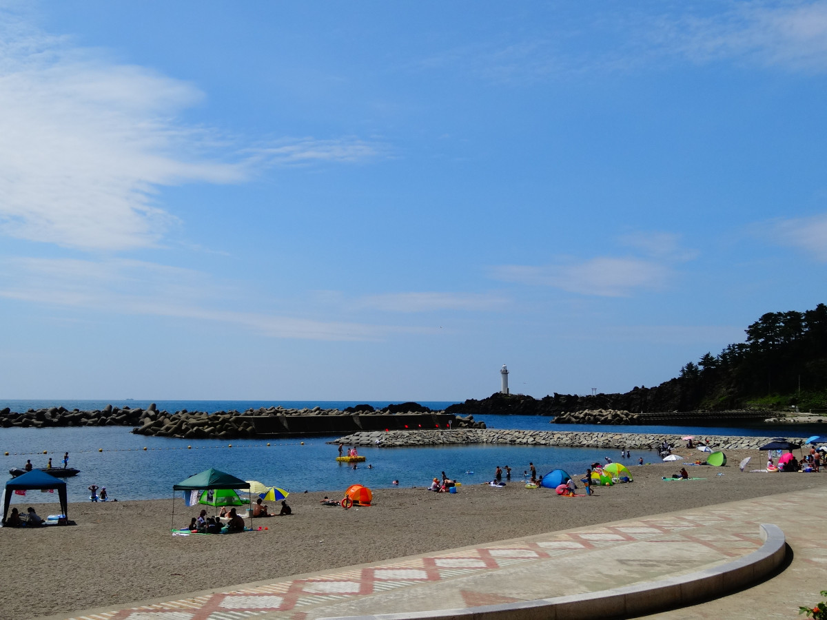 日本海のビーチを楽しもう！山形県鶴岡市の海水浴場おすすめ3選