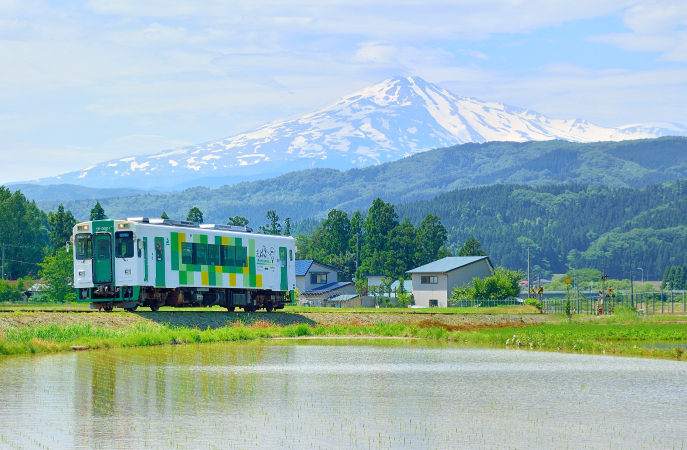 秋田県のローカル列車「由利高原鉄道」を楽しむ！
